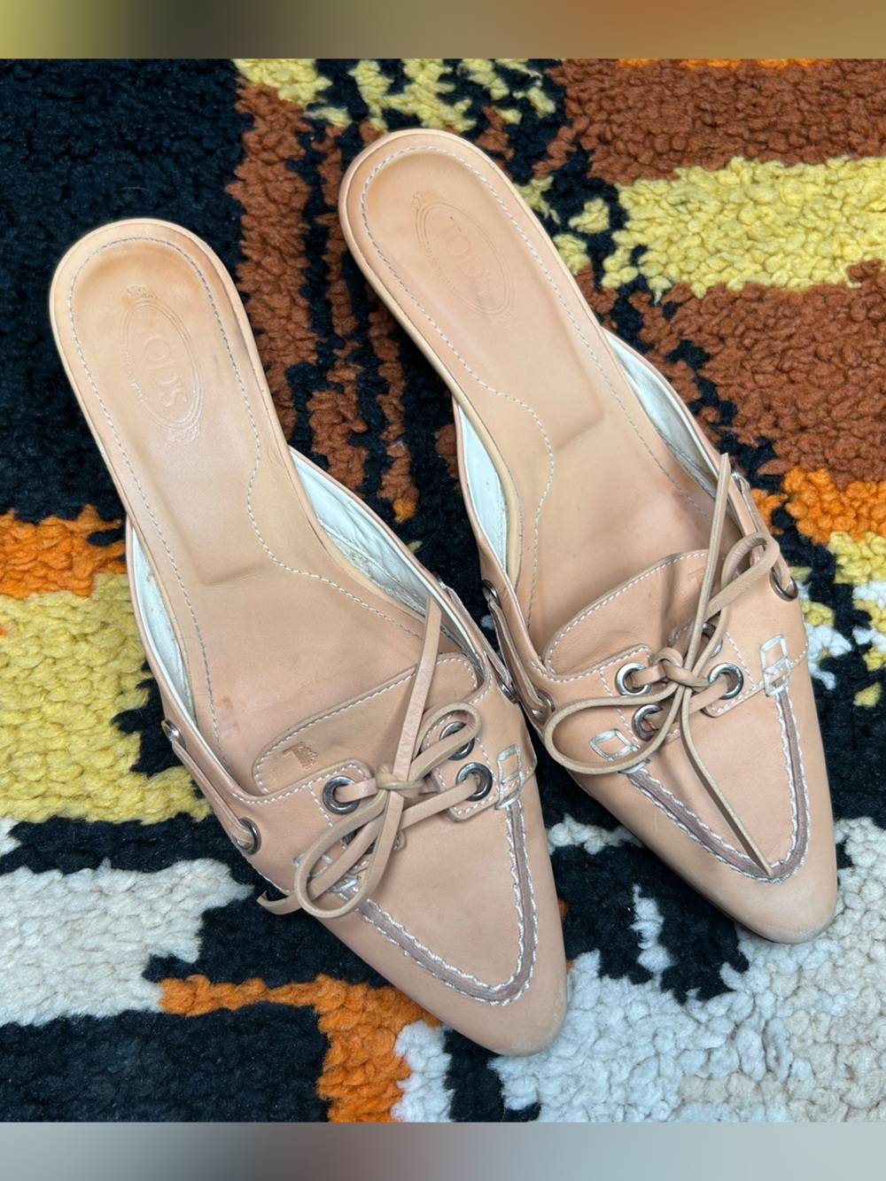 TOD’S, VINTAGE Shirley heels!!